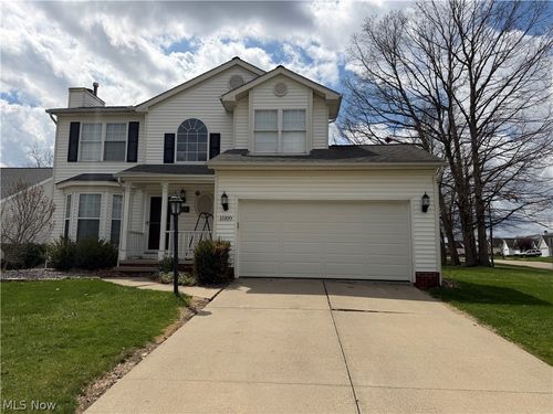 15100 Timber Ridge Dr, Middlefield, OH, 44062-9031 | Card Image