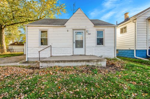 34 E Milton Ave, Hazel Park, MI, 48030-2522 | Card Image