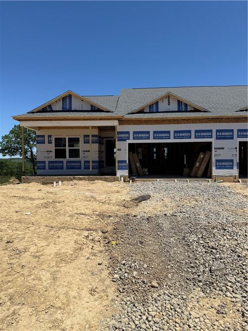 145 Smith Ln, Beaver Falls, PA, 15010-1237 | Card Image