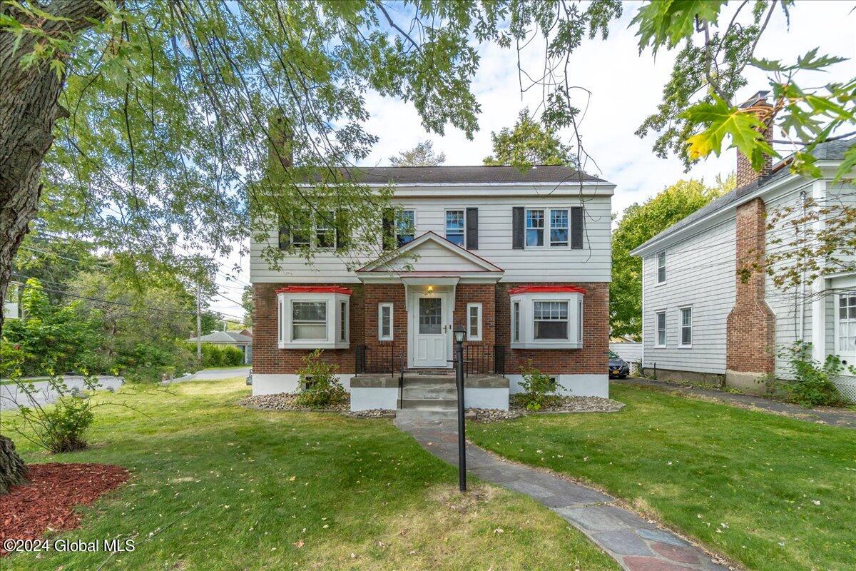Harris Ave, Albany, NY 12208