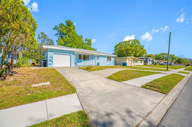 1431 Kings Hwy, House other with 2 bedrooms, 2 bathrooms and null parking in CLEARWATER FL | Image 60