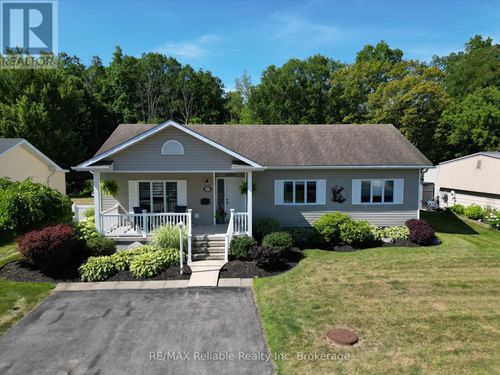 347 Shannon Blvd, Grand Bend, ON, N0M1T0 | Card Image