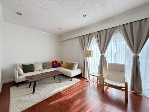 6722 Kneale Pl, Burnaby, BC, V5B2Z2 | Card Image