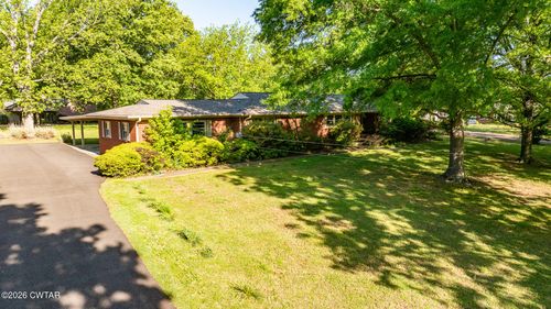 208 S Parkway St, Dresden, TN, 38225-1486 | Card Image