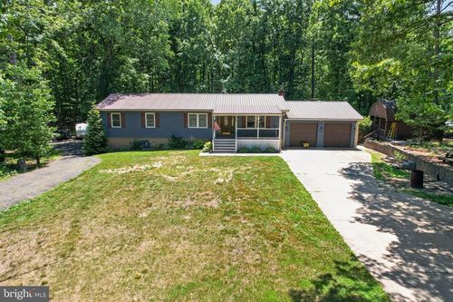 9487 Canary Dr, BEL ALTON, MD, 20611-3012 | Card Image