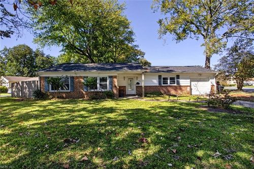 501 S Kings Point Rd, Virginia Beach, VA, 23452-3105 | Card Image