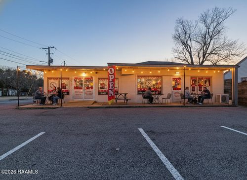 803 Pinhook Rd, Lafayette, LA, 70503-2317 | Card Image