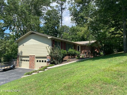 101 Greenbriar Ln, Oak Ridge, TN, 37830-5606 | Card Image