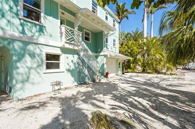 111 Faubel St, House other with 3 bedrooms, 3 bathrooms and null parking in Siesta Key FL | Image 19