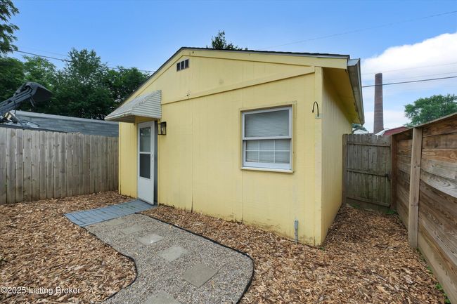 923 Mary St, House other with 3 bedrooms, 1 bathrooms and null parking in Louisville KY | Image 12