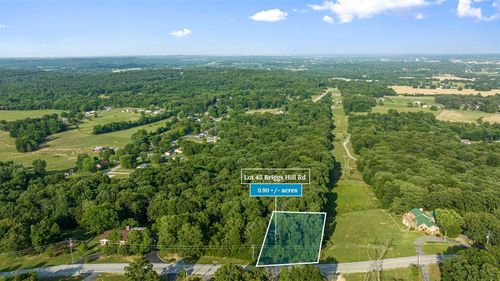 630 Briggs Hill Rd, Bowling Green, KY, 42101-9032 | Card Image