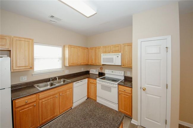5364 Hickory Knl, Townhouse with 3 bedrooms, 3 bathrooms and null parking in Norcross GA | Image 21