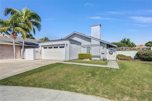 3429 S Lowell St, Santa Ana, CA, 92707-3846 | Card Image