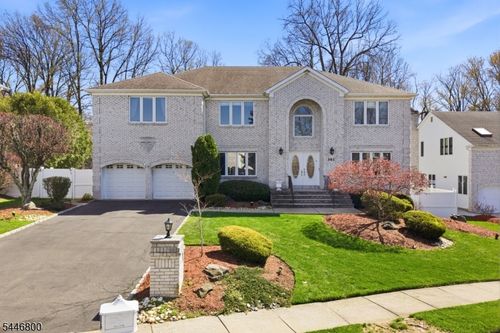 343 Mckinley Ave, Edison, NJ, 08820-1626 | Card Image