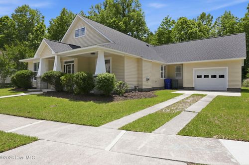 3598 Willow Run Dr, Greenville, NC, 27858-1022 | Card Image