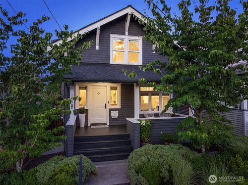 1522 34th Ave, Seattle, WA, 98122-3336 | Card Image