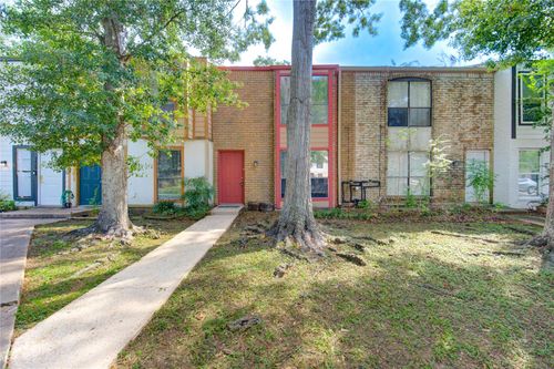 2420-2420 Miramar Ct, Seabrook, TX, 77586-2827 | Card Image
