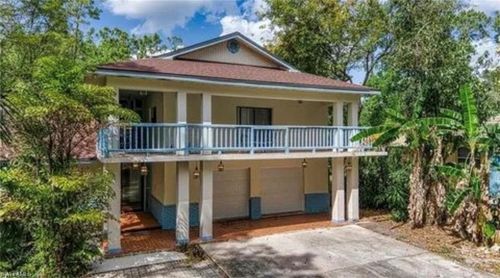 3745 27th Ave Sw, NAPLES, FL, 34117-7133 | Card Image