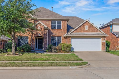323 Deaton Dr, Fate, TX, 75087-5803 | Card Image