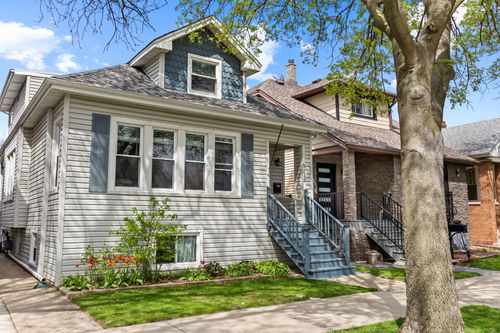 5212 W Berenice Ave, Chicago, IL, 60641-2545 | Card Image