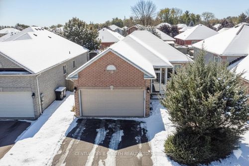 1957 Mill St, Innisfil, ON, L9S2A2 | Card Image