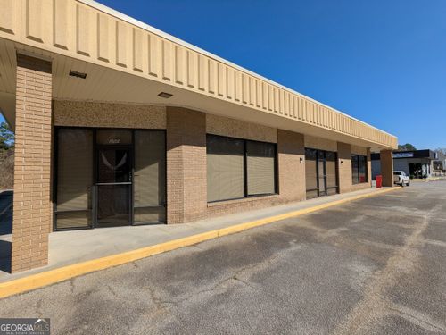 b-1196 Northside Dr E, Statesboro, GA, 30458-1003 | Card Image