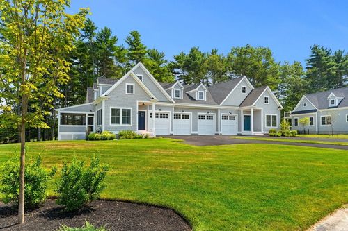 8 Golf Cottage Way, Mattapoisett, MA, 02739 | Card Image
