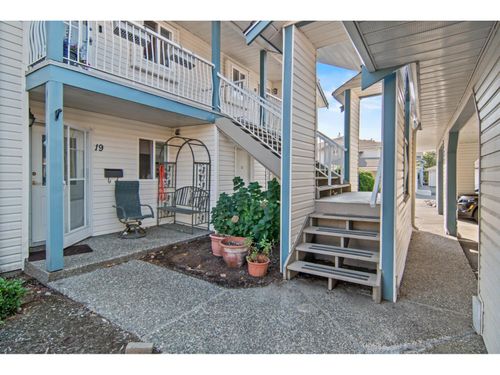 20-45435 Knight Road, Chilliwack, BC, V2R3E8 | Card Image
