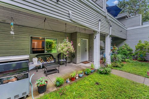 2-13630 84 Ave, Surrey, BC, V3W0T6 | Card Image