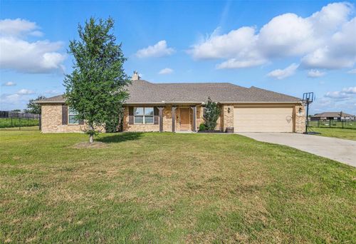 240 Springwood Ranch Loop, Springtown, TX, 76082-2884 | Card Image