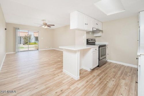 i-6818 N 35th Ave, Phoenix, AZ, 85017-1080 | Card Image