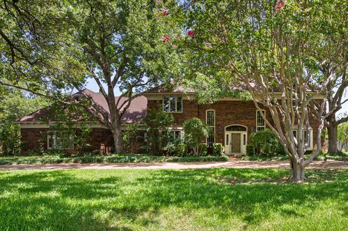 2520 Norwood Dr, Hurst, TX, 76054-2736 | Card Image
