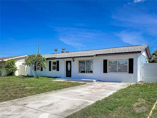 7505 W Ellicott St, Tampa, FL, 33615-4713 | Card Image