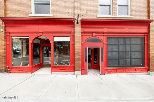 4244 Railroad St, Great Barrington, MA, 01230 | Card Image