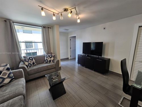 404-3605 Indian Creek Drive, Miami Beach, FL, 33140 | Card Image