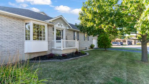 4 Schreyer Dr, Saint Thomas, ON, N5R6E8 | Card Image