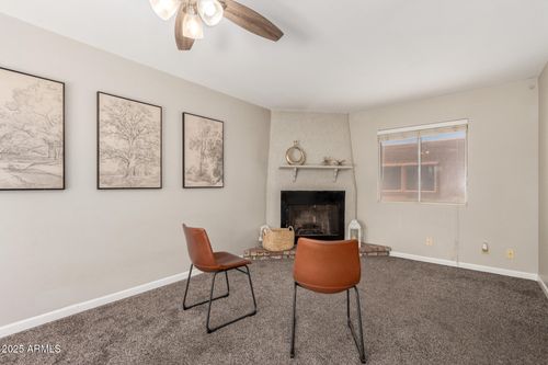 33-15601 N 27th St, Phoenix, AZ, 85032-3627 | Card Image