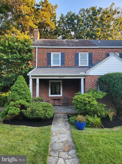 19 Somerset Rd, CATONSVILLE, MD, 21228-1938 | Card Image