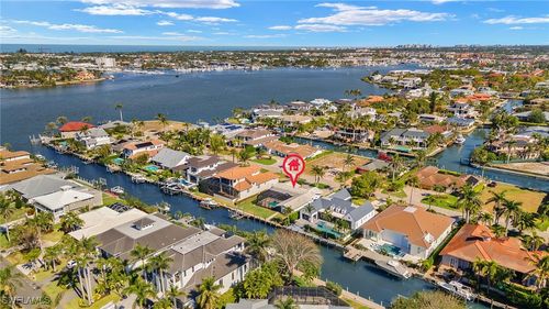 1400 Marlin Dr, NAPLES, FL, 34102-2502 | Card Image