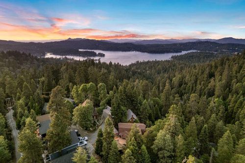 745 Kings Ct, Lake Arrowhead, CA, 92352 | Card Image