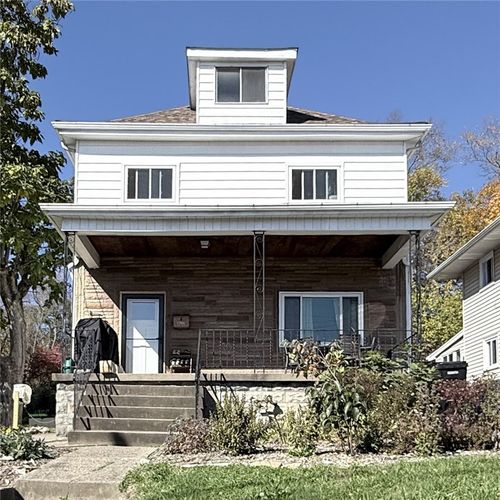 1744 Pierce St, Aliquippa, PA, 15001-1910 | Card Image