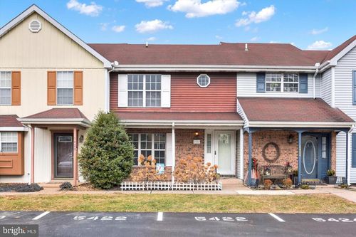 5422 Pond Rd, HARRISBURG, PA, 17111-3764 | Card Image