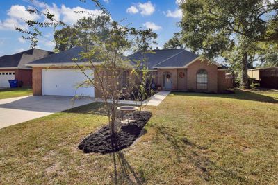 206 Wade St., House other with 3 bedrooms, 2 bathrooms and null parking in Silsbee TX | Image 1