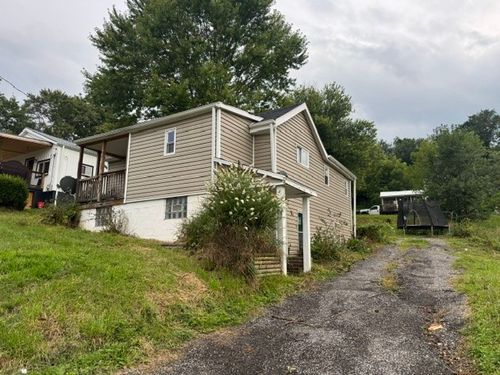 1227 Davis Ave, Washington, PA, 15301-2419 | Card Image