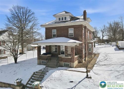 3756 W Walnut St, ALLENTOWN, PA, 18104-5810 | Card Image