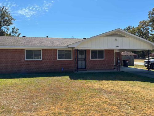 1620 W 32nd Ave, Pine Bluff, AR, 71603-5814 | Card Image