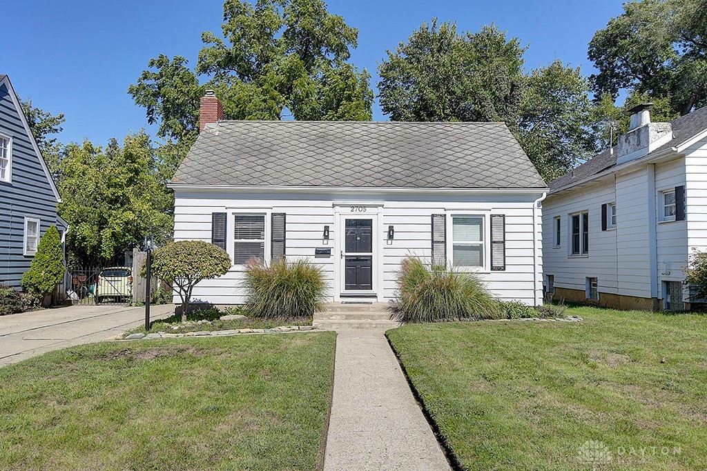Elmo Pl, Middletown, OH 45042