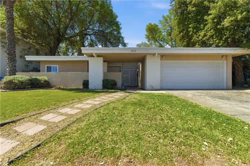 8757 Lurline Ave, Canoga Park, CA, 91306 | Card Image