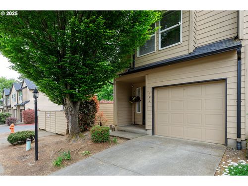 apt-107-13949 Beavercreek Rd, Oregon City, OR, 97045-4164 | Card Image