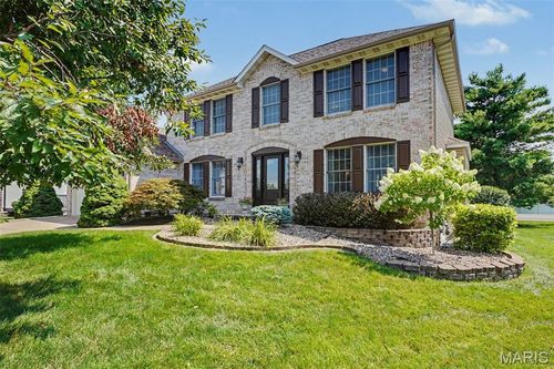 307 Camilla Dr, O Fallon, MO, 63366-4373 | Card Image